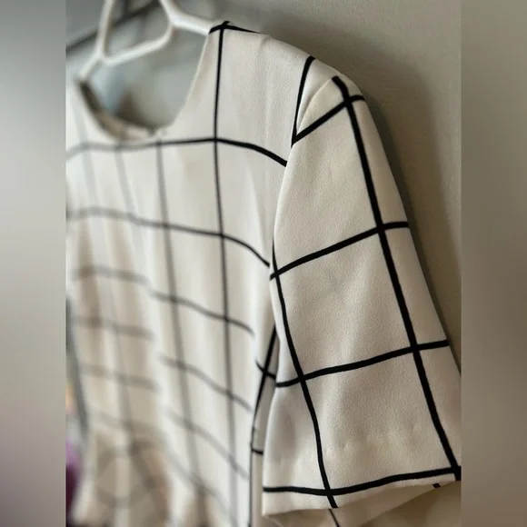 Banana Republic blouse - Picture 12 of 12